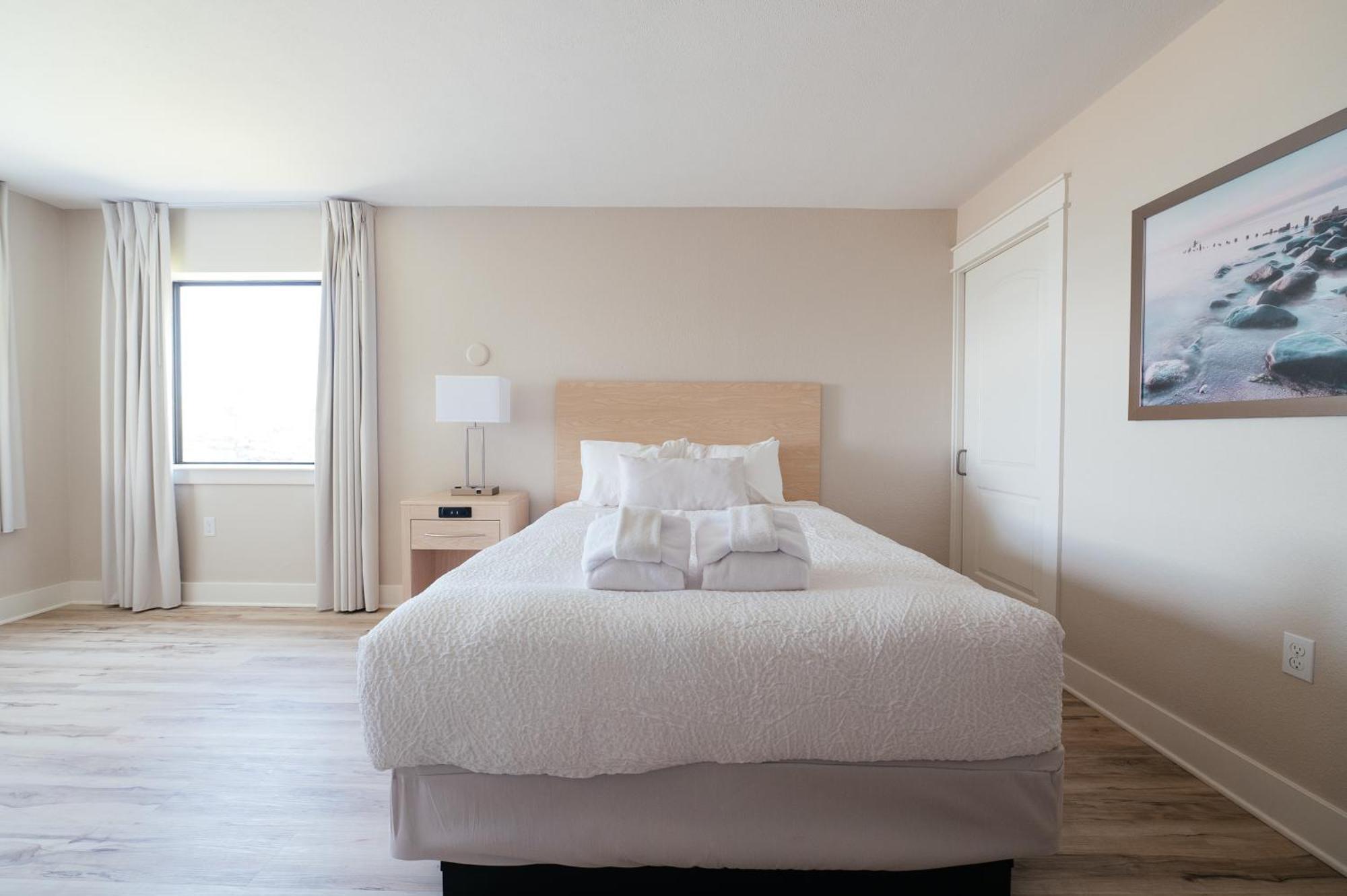 Kasa Gold Coast Inn Traverse City Room photo